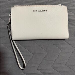 Michael Kors Cream Wristlet Clutch